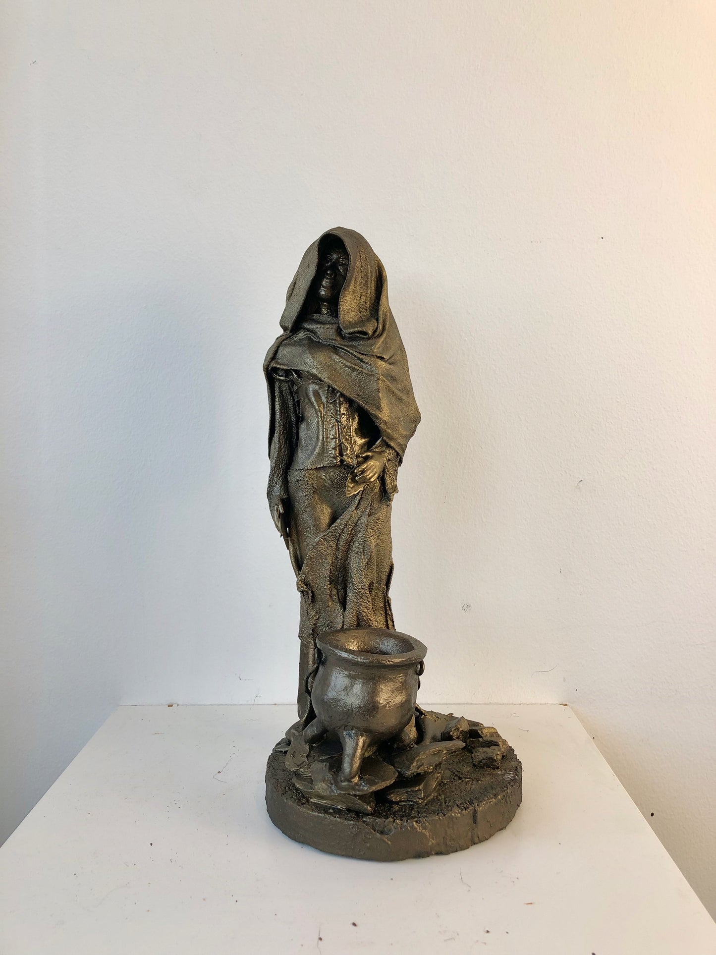 Cerridwen Goddess  - Medieval Pagan Sculpture